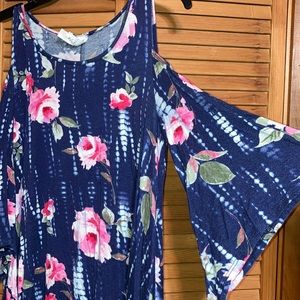 Floral shirt women size small